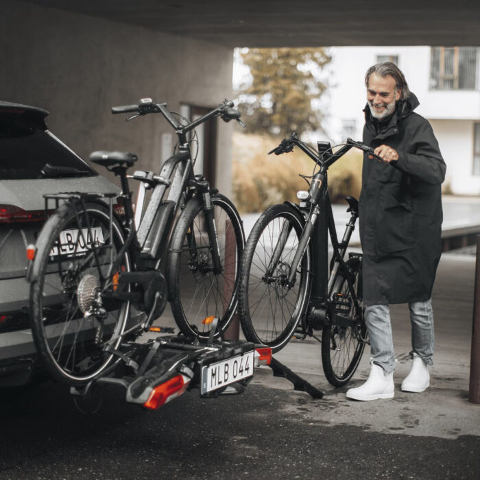 Thule Epos 2-bike foldable hitch platform bike rack - Image 7