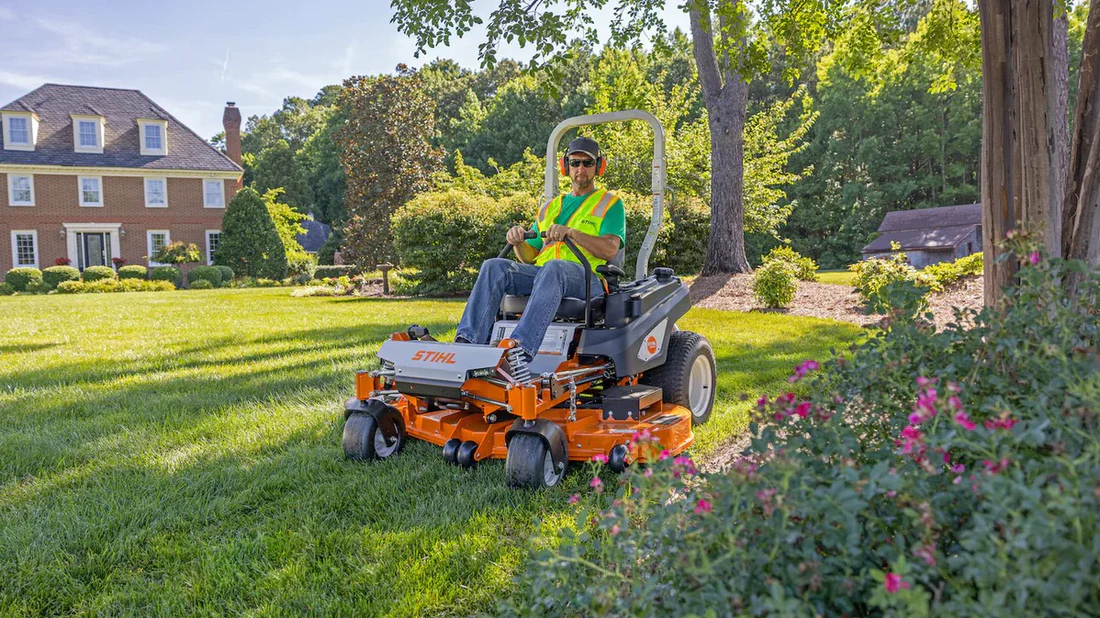 STIHL RZ 500 Series Zero-Turn Mowers – Power, Precision & Professional Performance